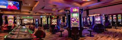 Hobislot Kasino game arcade crash dan permainan instan seru